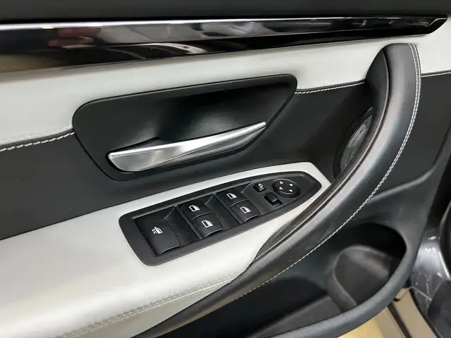 BMW M4 view 15