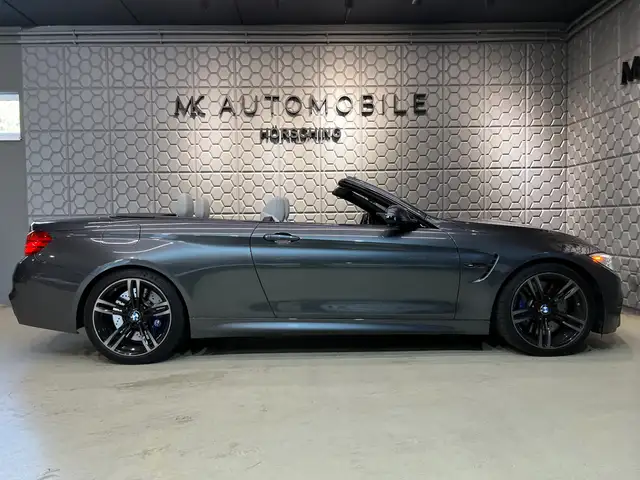 BMW M4 view 9