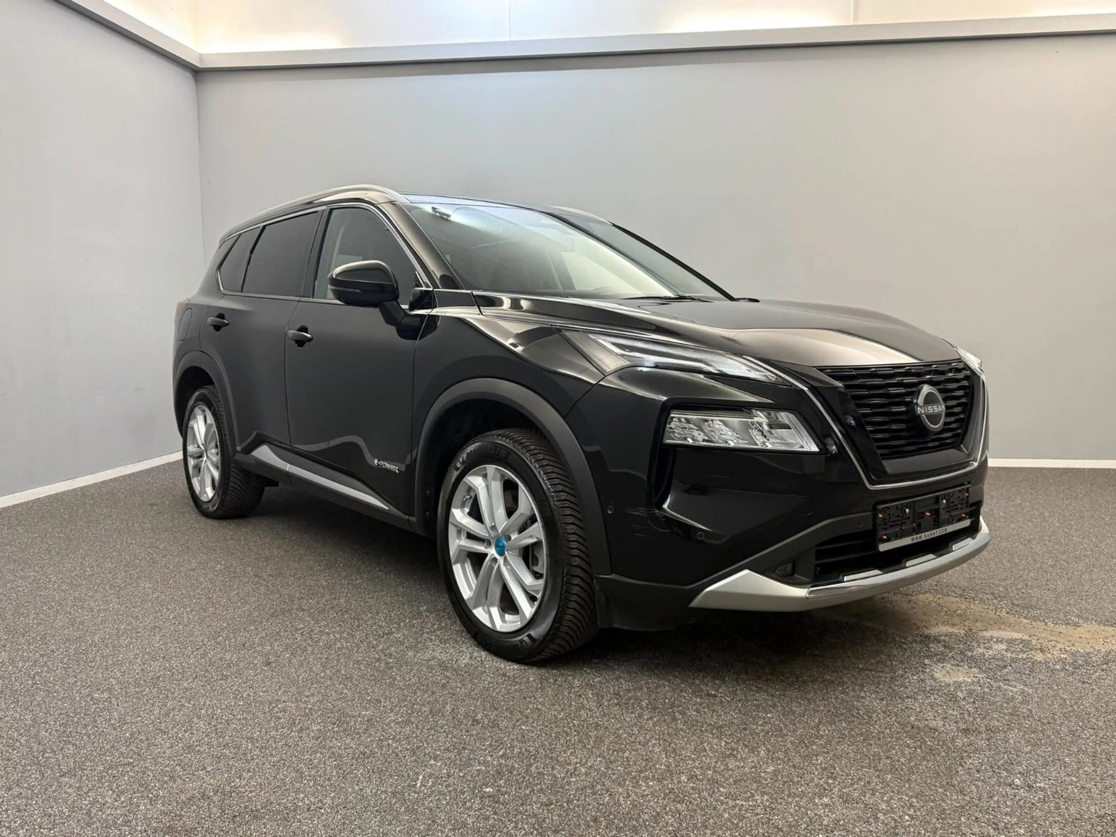 Nissan X-Trail e-Power e-4orce Tekna+*PANO*ACC*7-SITZE — photo 3