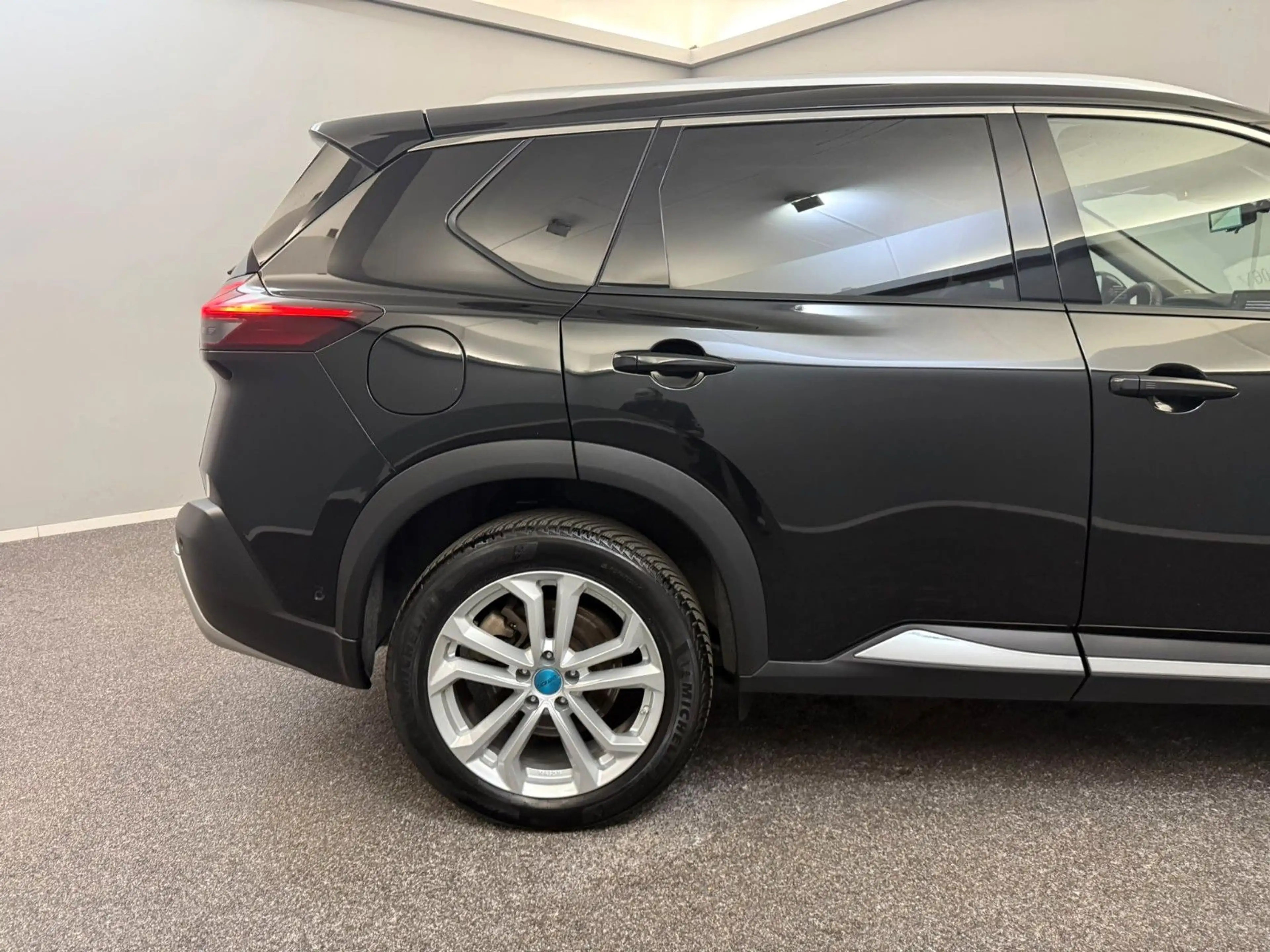 Nissan X-Trail e-Power e-4orce Tekna+*PANO*ACC*7-SITZE — photo 8