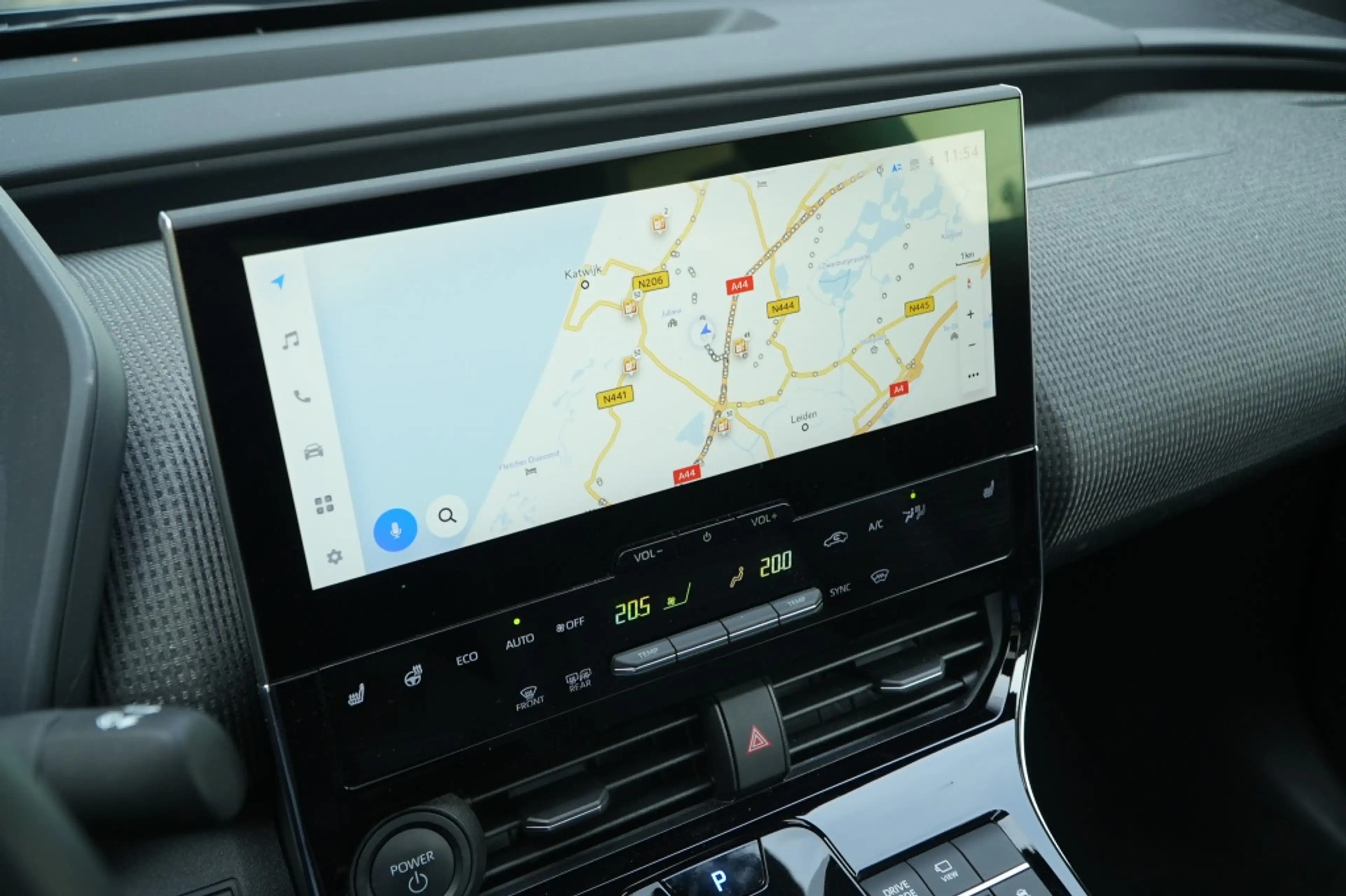 Subaru Solterra Two-Tone Pack 71 kWh Sky Package I ACC I Pano — photo 17