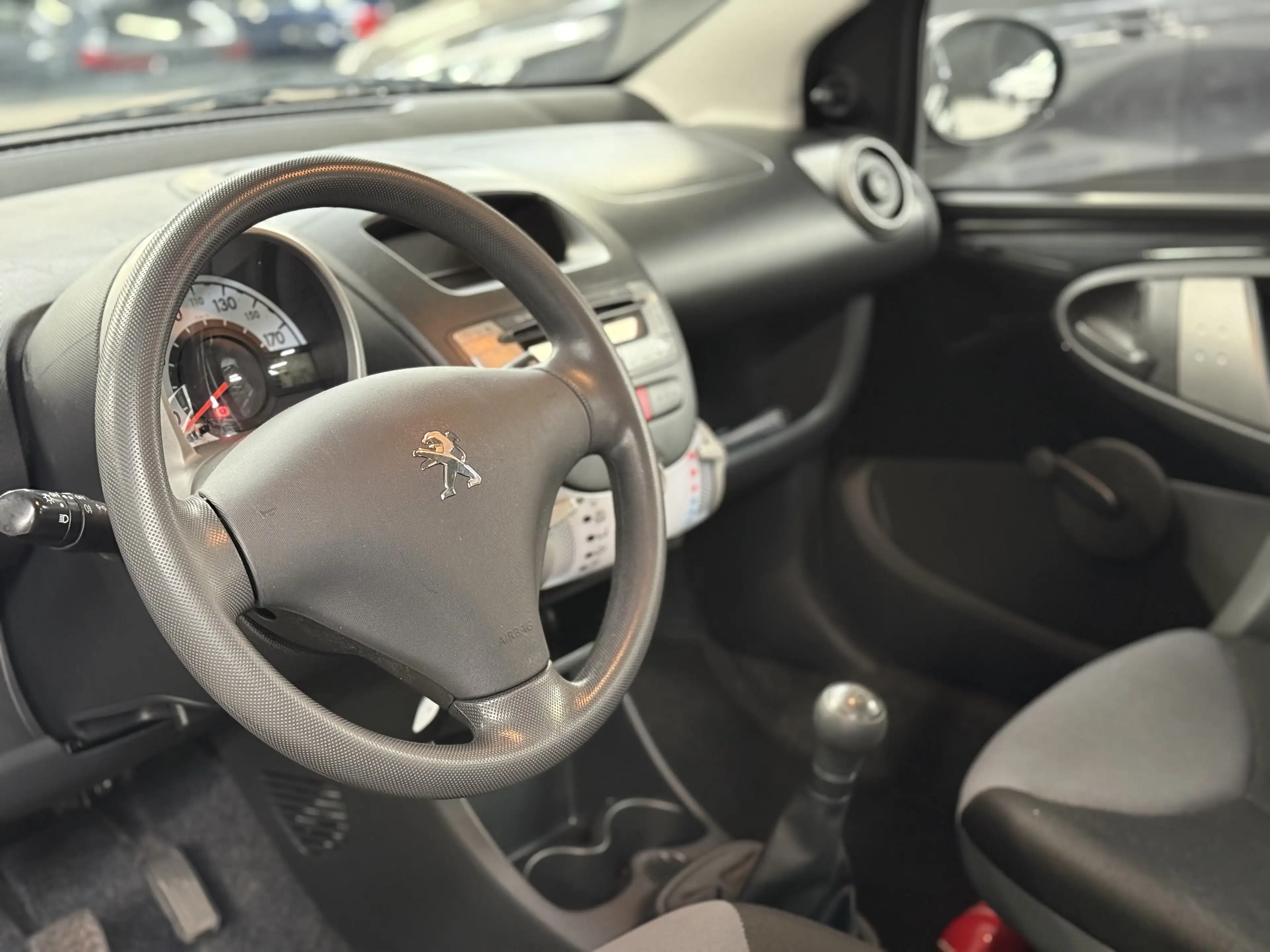Peugeot 107 1.0i * 22.570KM * CARNET COMPLET * GARANTIE — photo 7