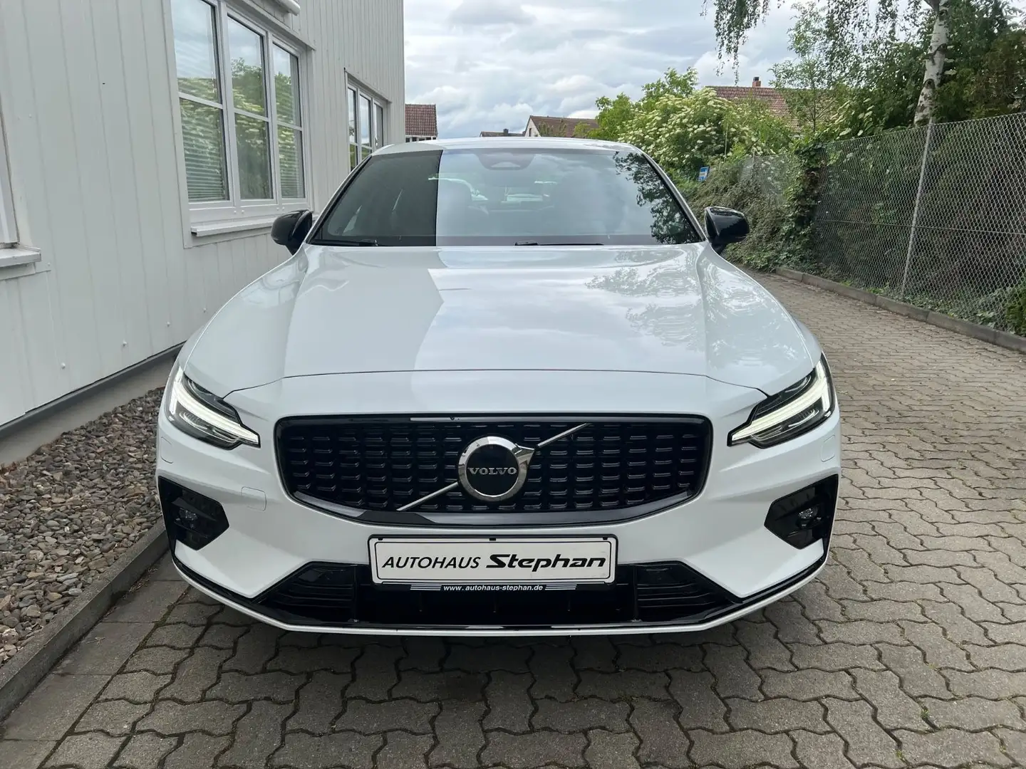 Volvo S60 B5 AWD Geartronic Ultimate Dark -38% Weiß - 2