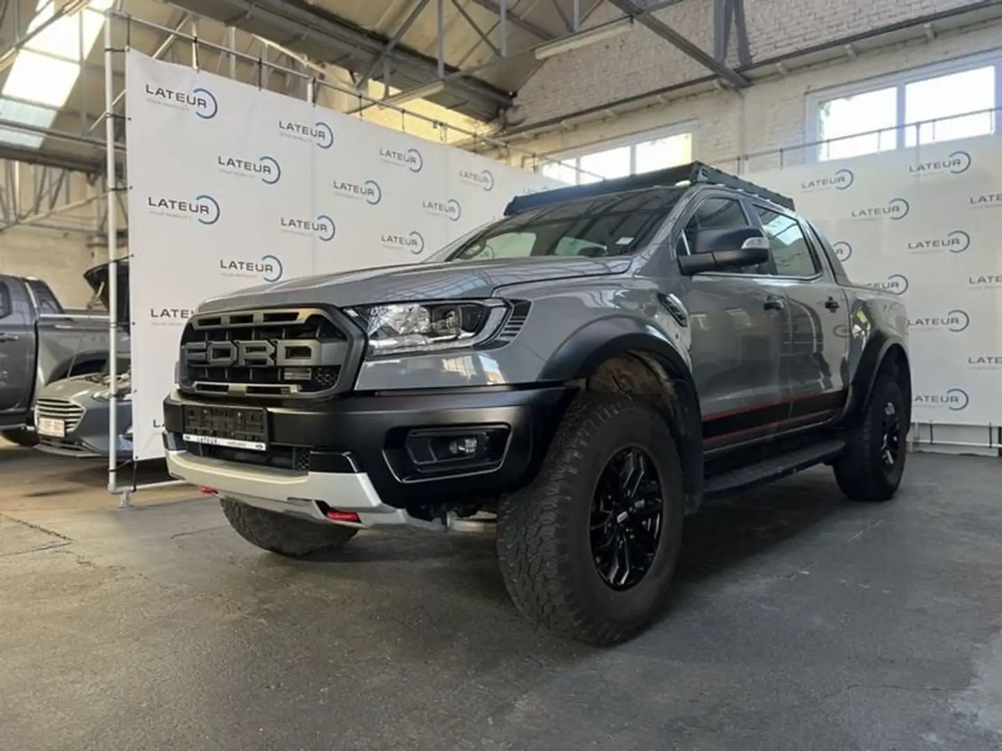 Ford Ranger Raptor RAPTOR DC 2.0 EcoBlue 213pk  Raptor AUTOMAAT GARAN Grijs - 2