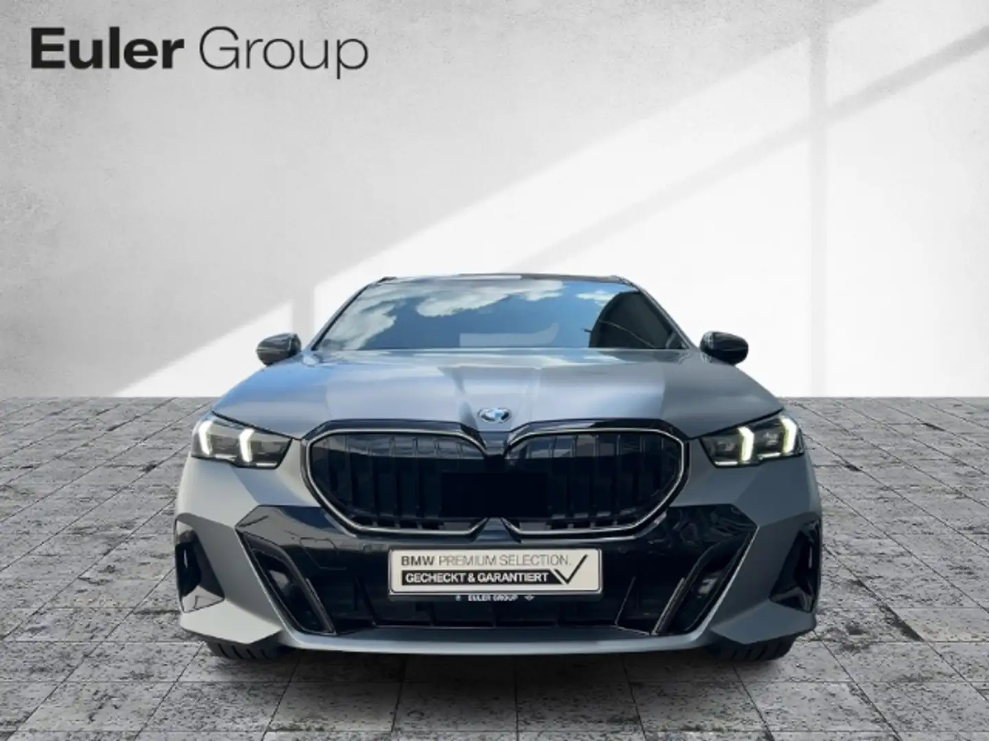BMW 520 d xD M-Sport Pro Vollausst. UPE: 97.910.- brutto Grau - 2