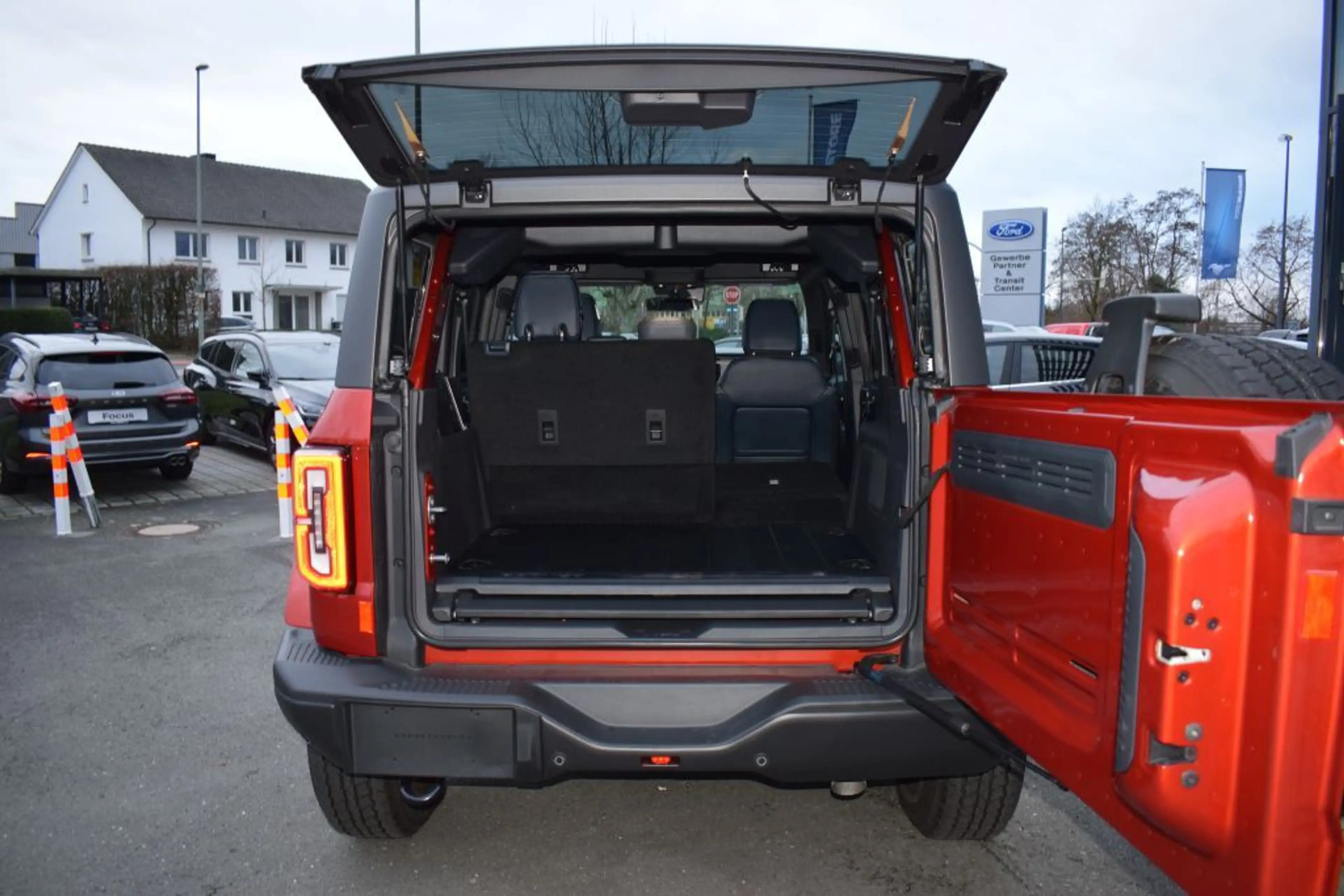 Ford Bronco 2.7 EcoBoost V6 Outer Banks — photo 7