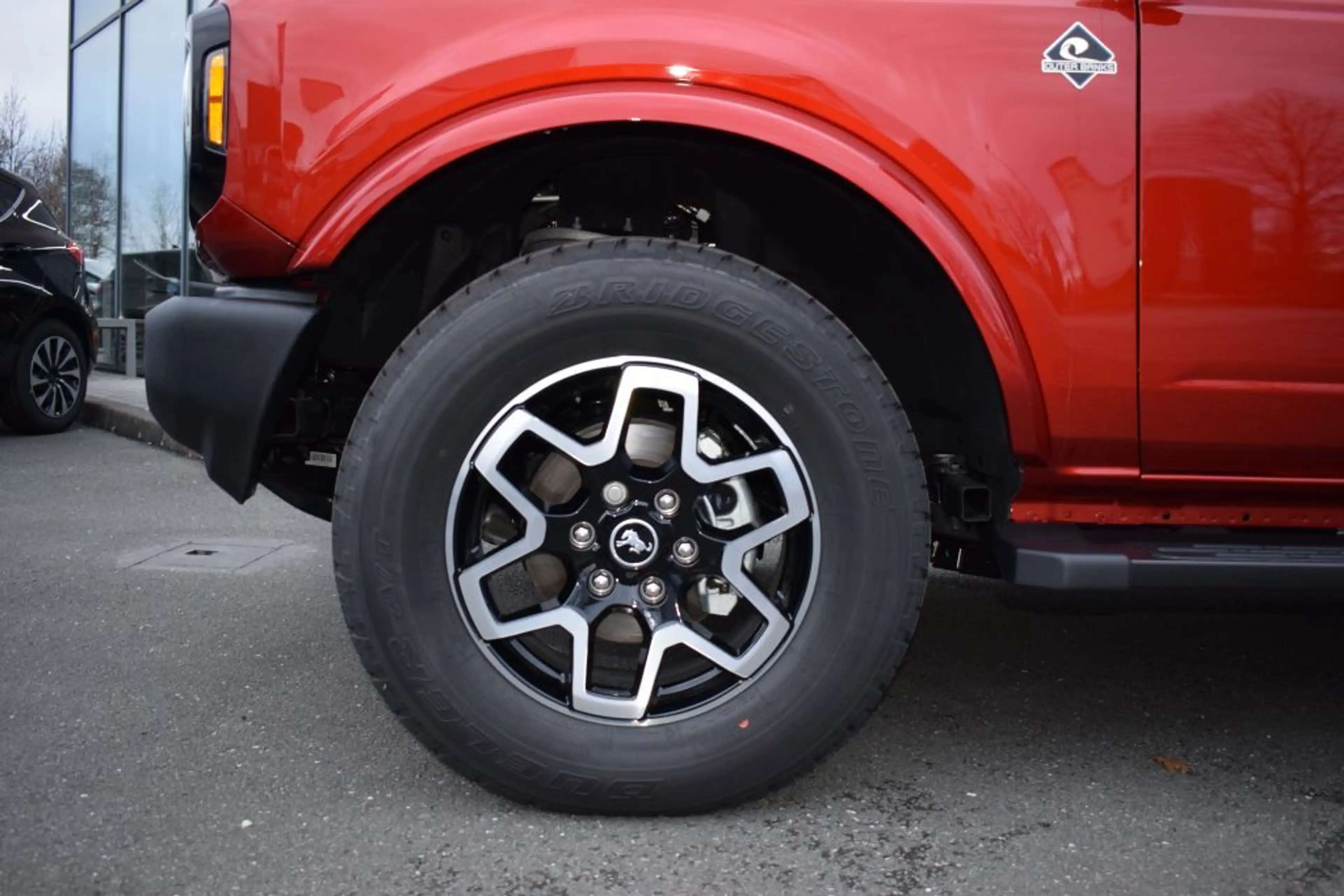 Ford Bronco 2.7 EcoBoost V6 Outer Banks — photo 13