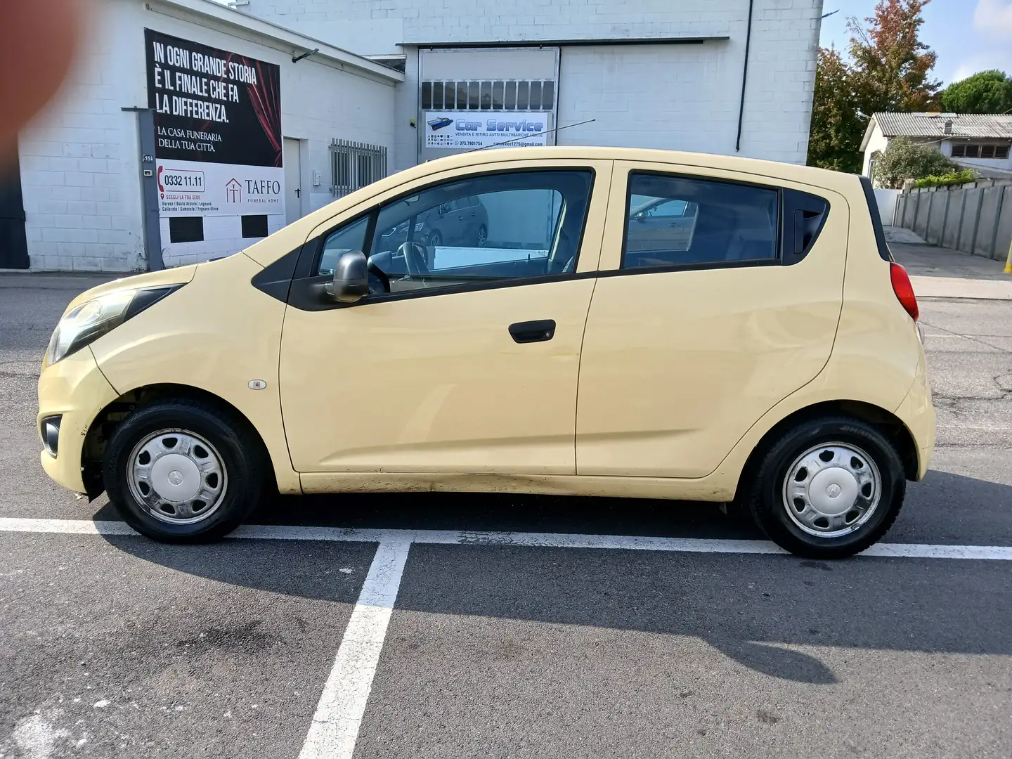 Chevrolet Spark Spark 1.0  Gpl Jaune - 1