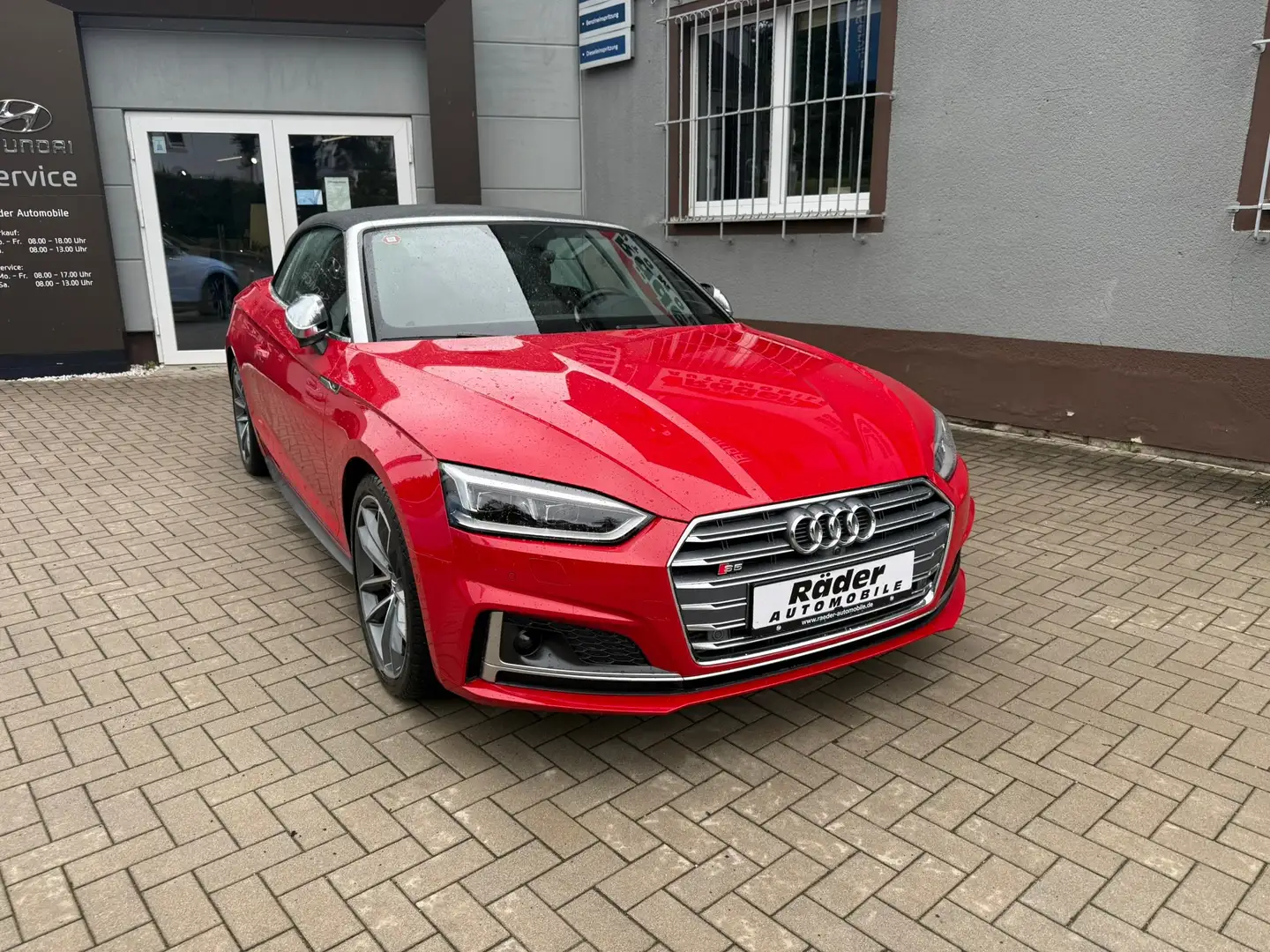 Audi S5 Cabrio 3.0 TFSI quattro tiptr. Aktion 2.99% 385.- Rot - 1