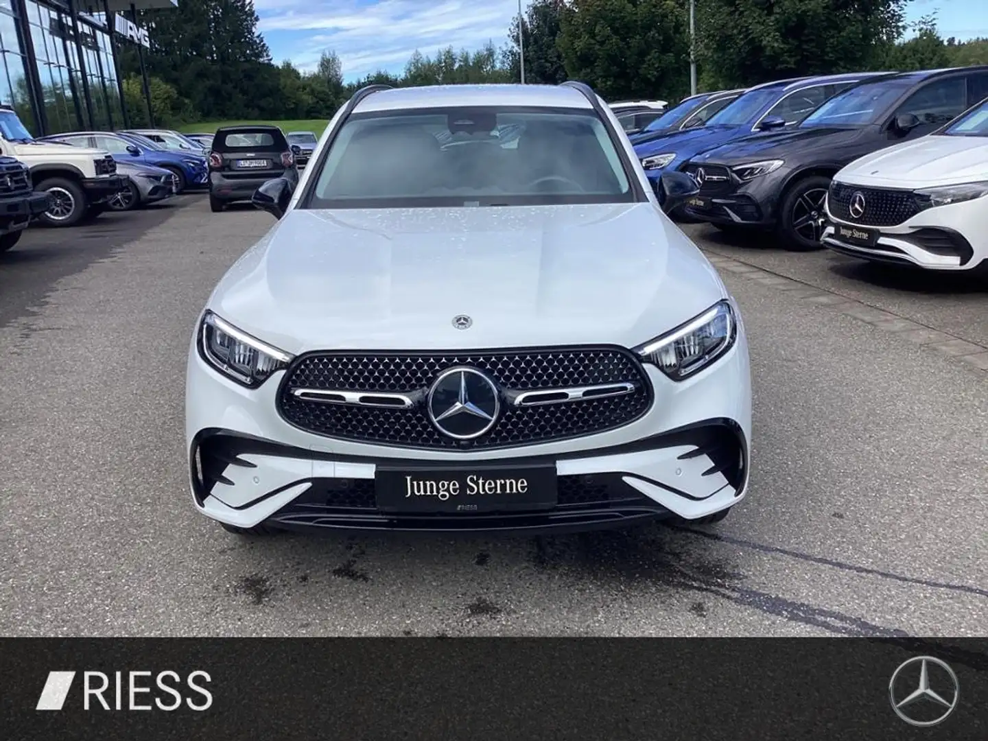 Mercedes-Benz GLC 300 e 4M AMG Night Memory PDC Kamera Navi Weiß - 2
