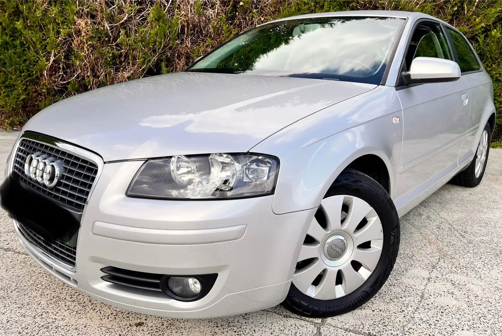 Audi A3 2.0TDI / 1er Propriétaire / Carnet complet Grau - 1