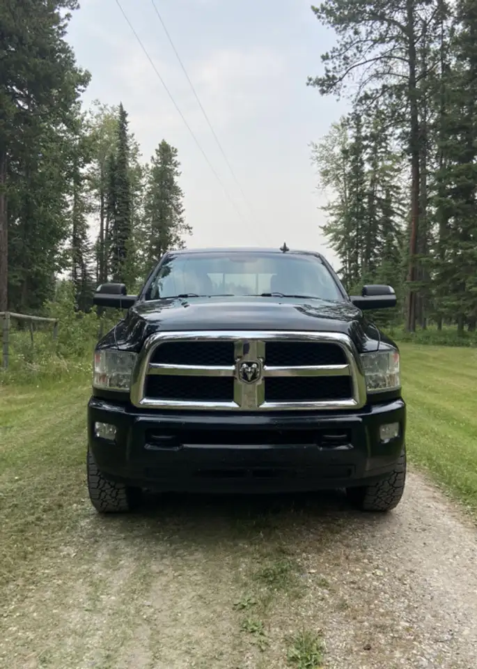 RAM 2500 снимка RAM 2500