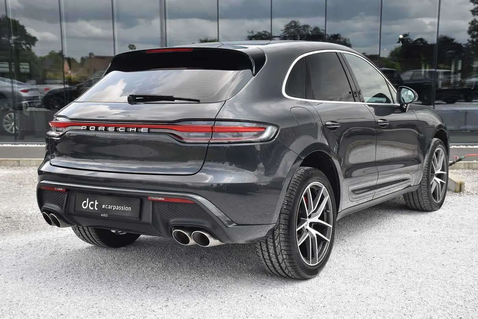 Porsche Macan 3.0 S Pano 14 Way Bose Towbar LaneAssist Gris - 2