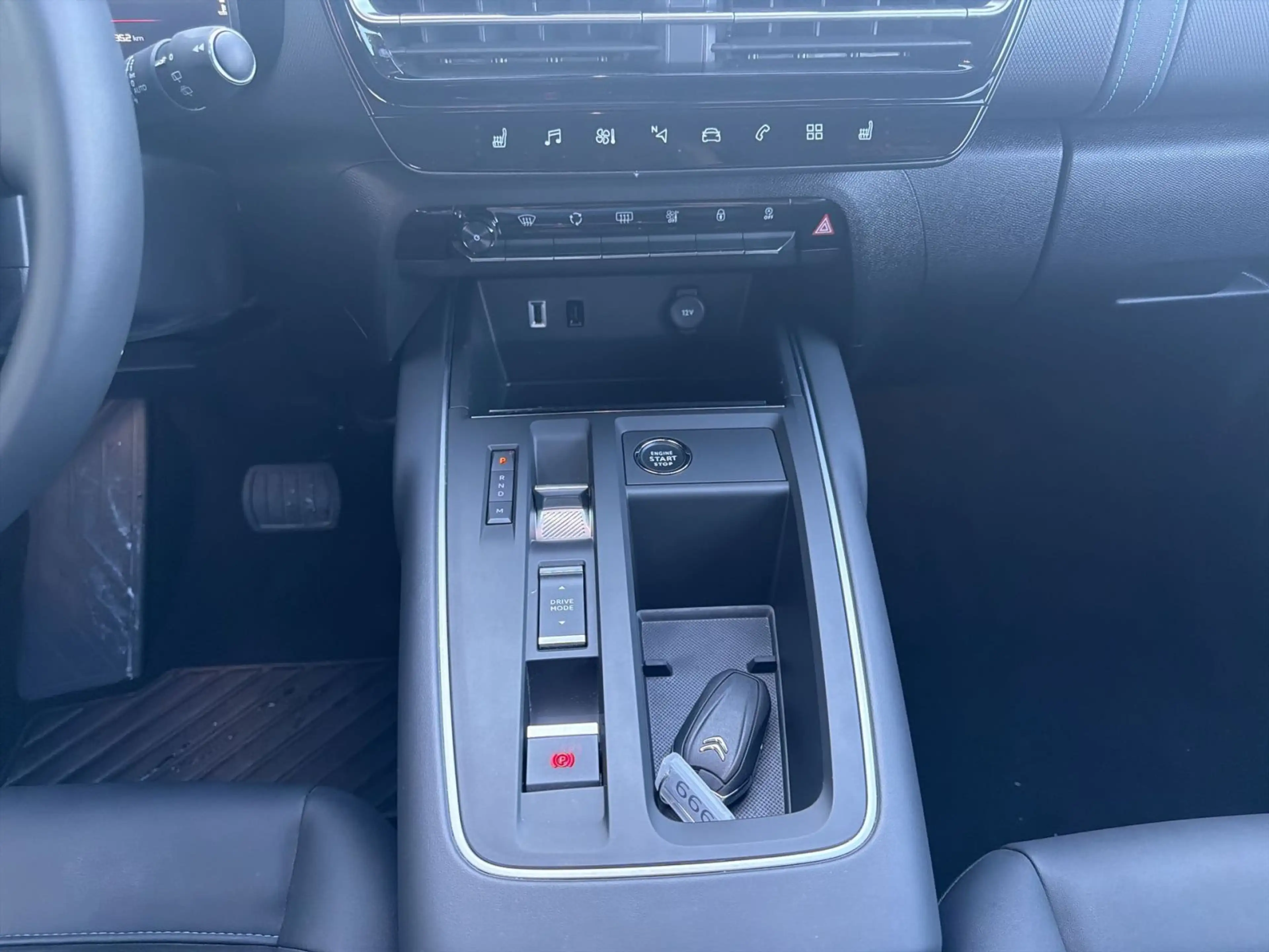 Citroen C5 Aircross 1.2 Mild-Hybrid 136 Max S&S — photo 15