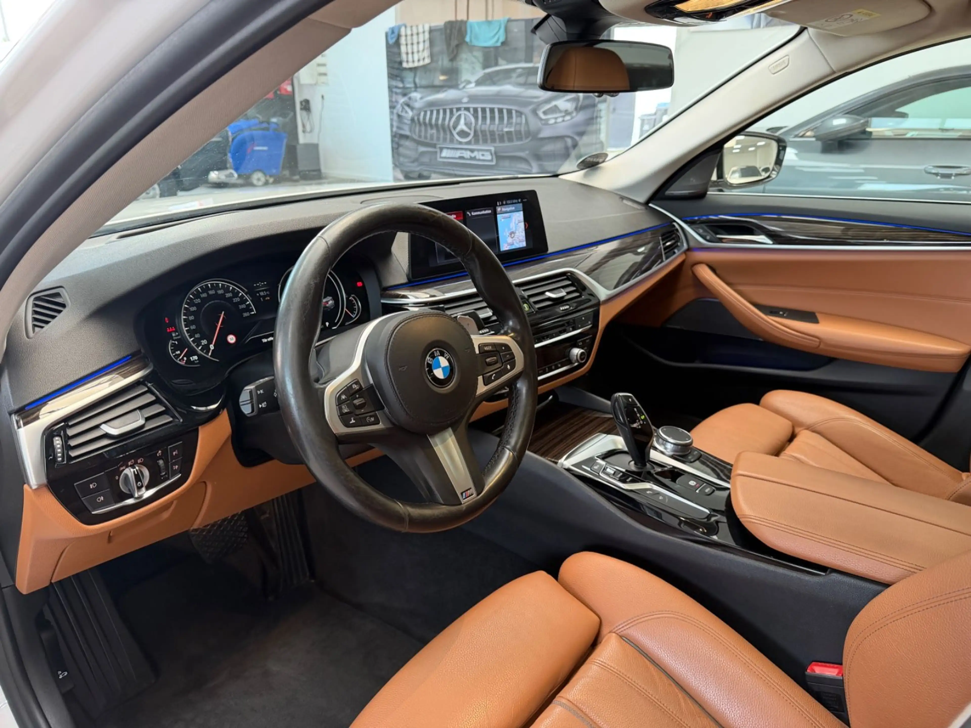 BMW 530 d /SPORT-LINE/HUD/HK/360°-KAM./SUNROOF/ — photo 10