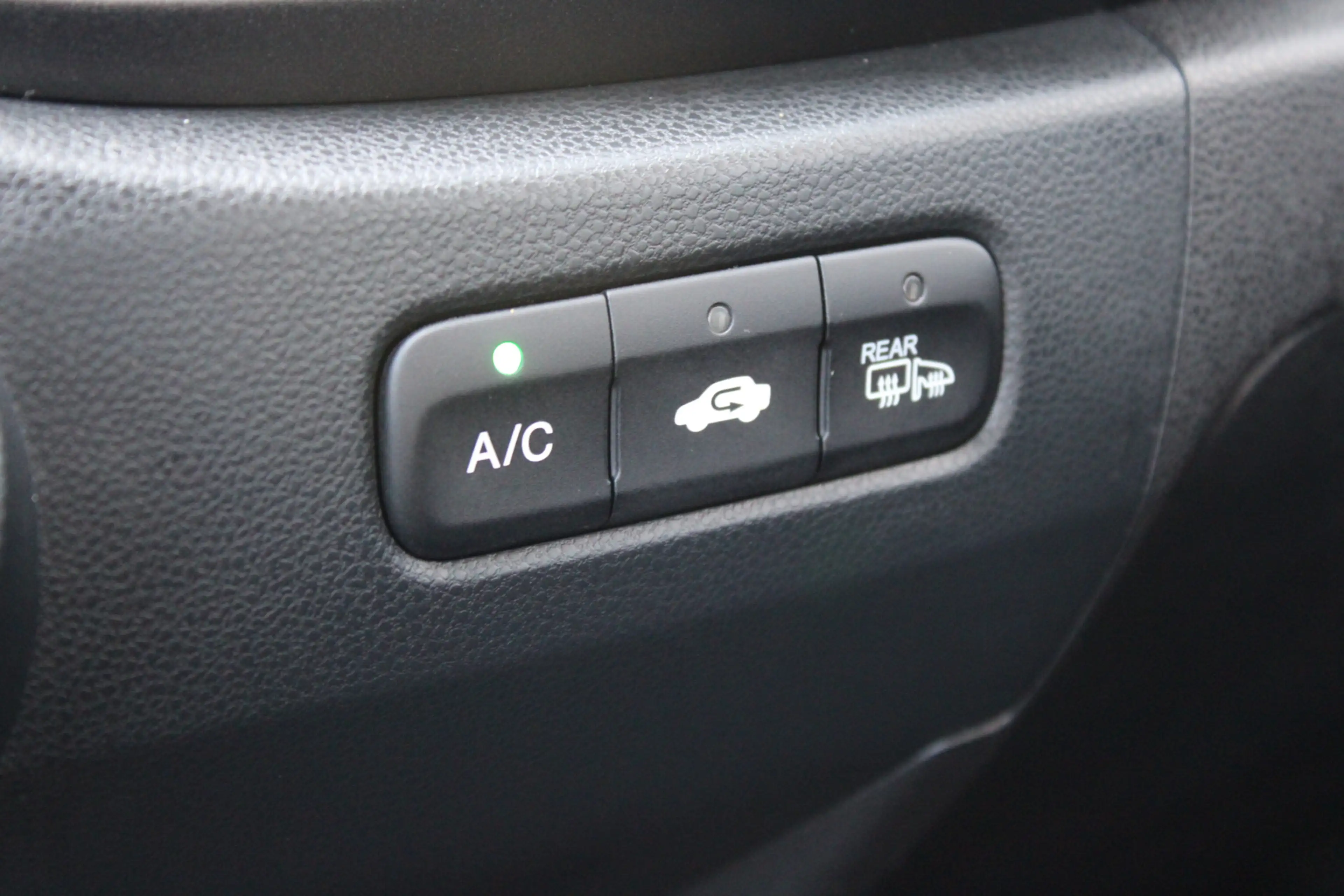 Honda Jazz 1.4 i -VTEC 100PK Trend Trekhaak Dealer Onderhoude — photo 8