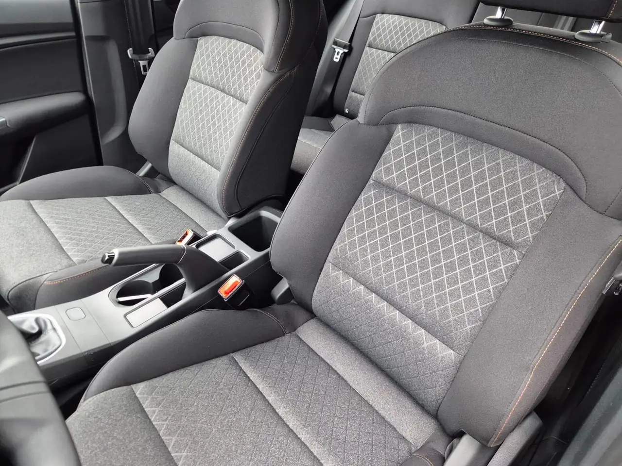 MG MG3 Comfort 1.5 116PS Rückf./Kamera/PDC 11