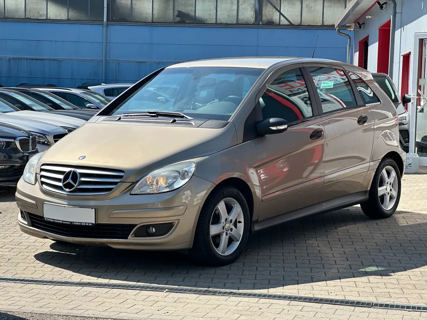 Mercedes-Benz B 150 *Klimaauto*Sitzheizung*Alu*TüV 04.2026 Bronze - 1