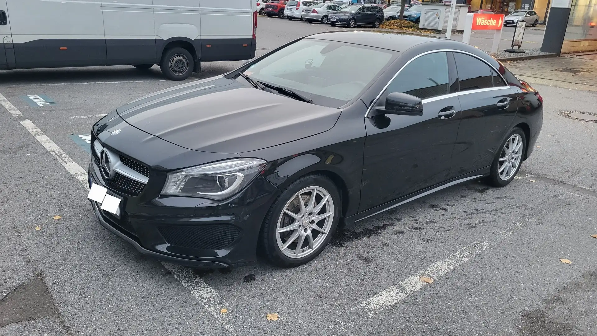 Mercedes-Benz CLA 220 CLA 220 CDI / d 4Matic AMG-Line Schwarz - 1