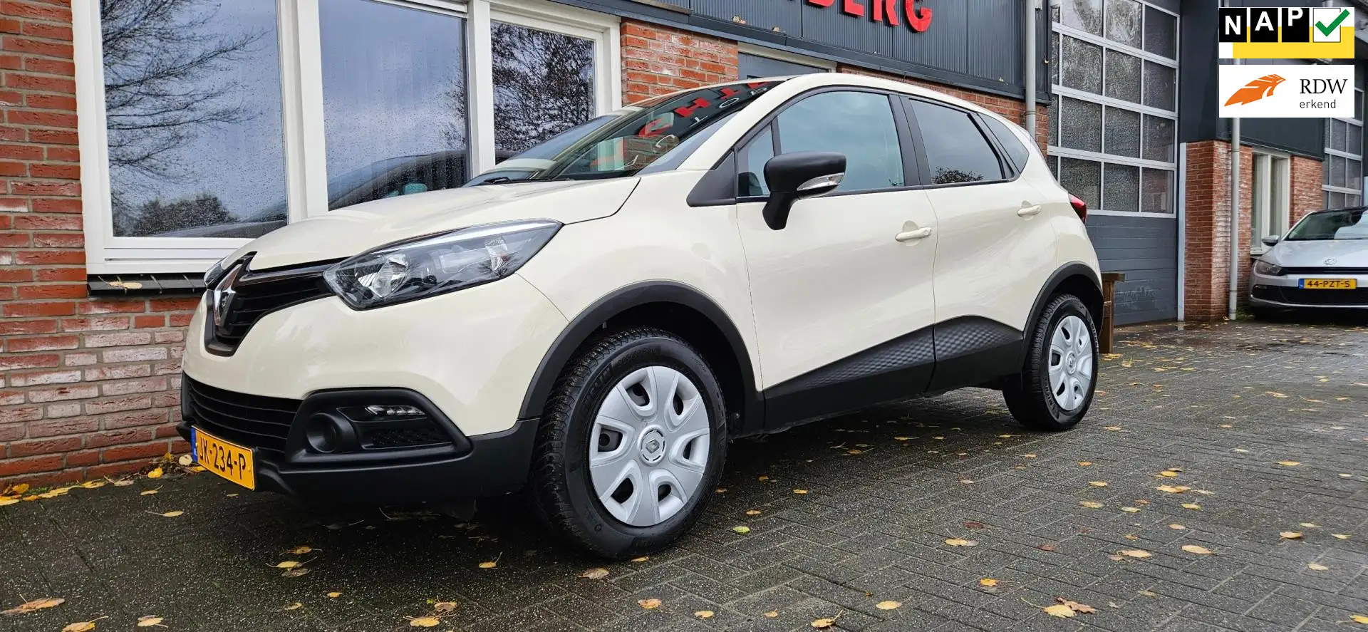 Renault Captur 0.9 TCe Authentique Airco! Cruise Control! Dealer Marrón - 1