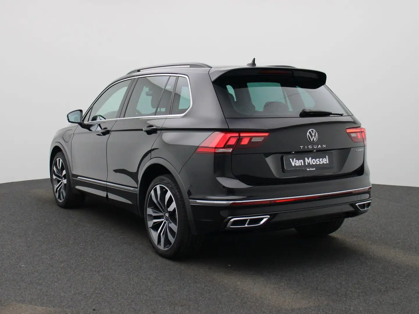Volkswagen Tiguan 1.4 TSI eHybrid R-Line | 245 PK | Plug-IN | Trekha Negro - 2