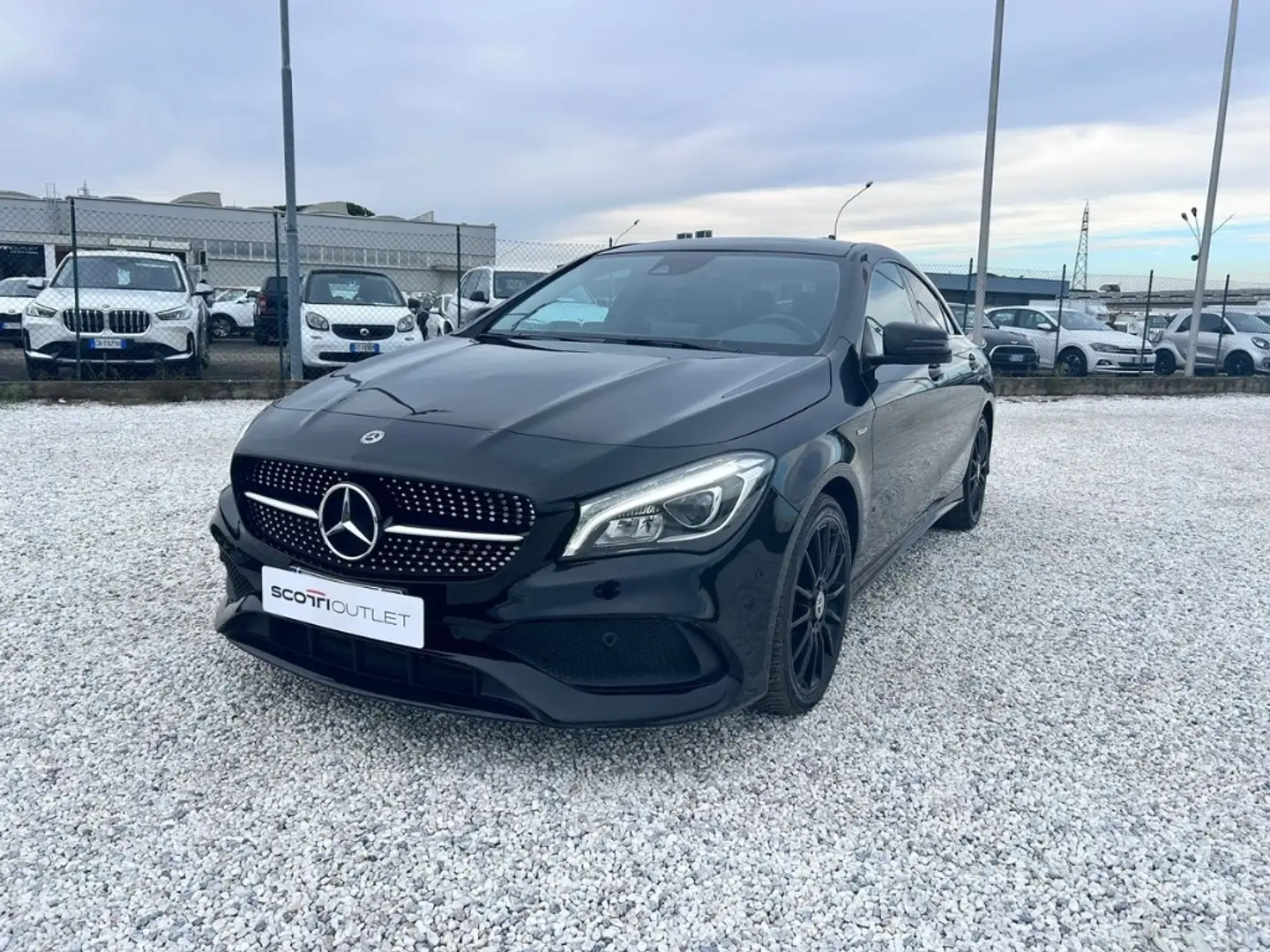Mercedes-Benz CLA 200 200 d Night Edition auto Nero - 1