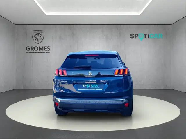 Peugeot 3008 view 4