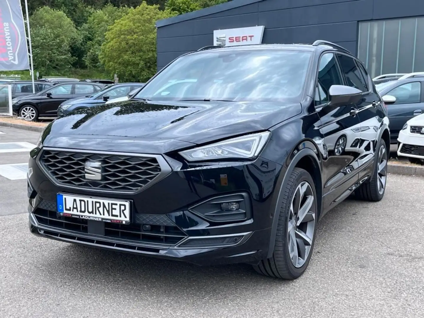 SEAT Tarraco FR 2.0 TDI *7-Sitzer/Standheizung/AHK* Schwarz - 1