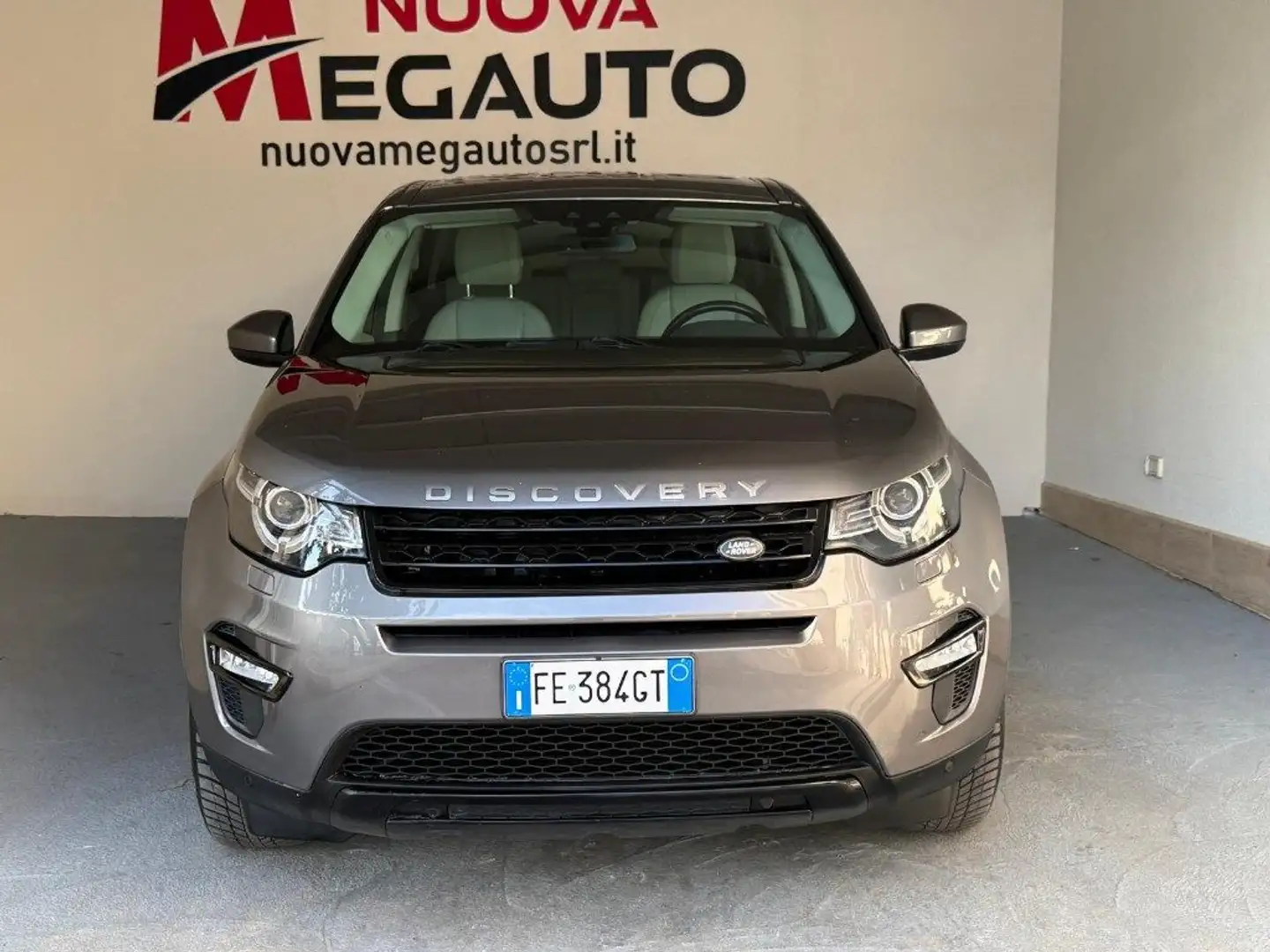 Land Rover Discovery Sport 2.0 TD4 150 CV SE Grigio - 2
