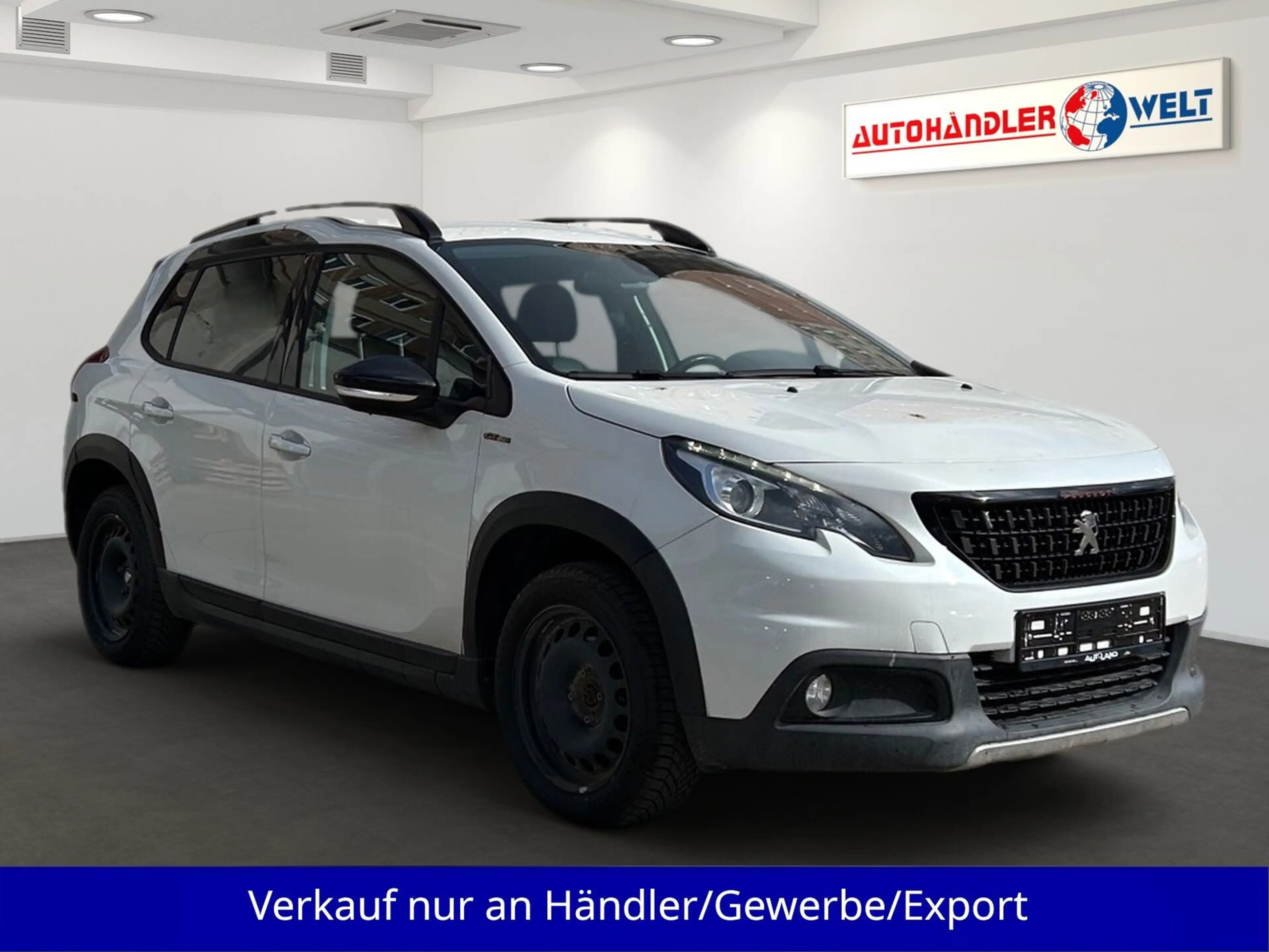 Peugeot 2008 1.2 GT-Line AAC Navi T-Leder SHZ PDC AHK — photo 3
