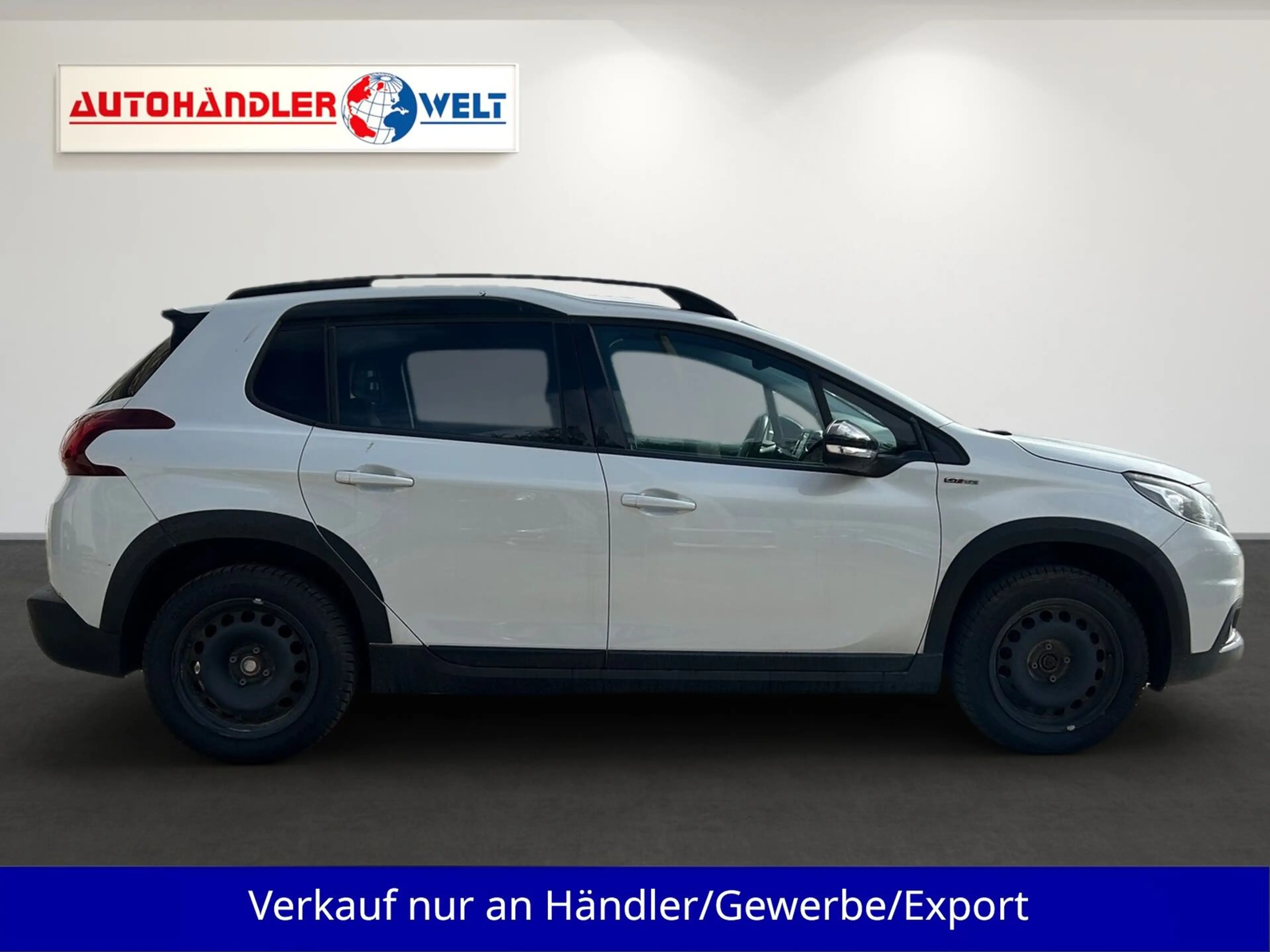 Peugeot 2008 1.2 GT-Line AAC Navi T-Leder SHZ PDC AHK — photo 4