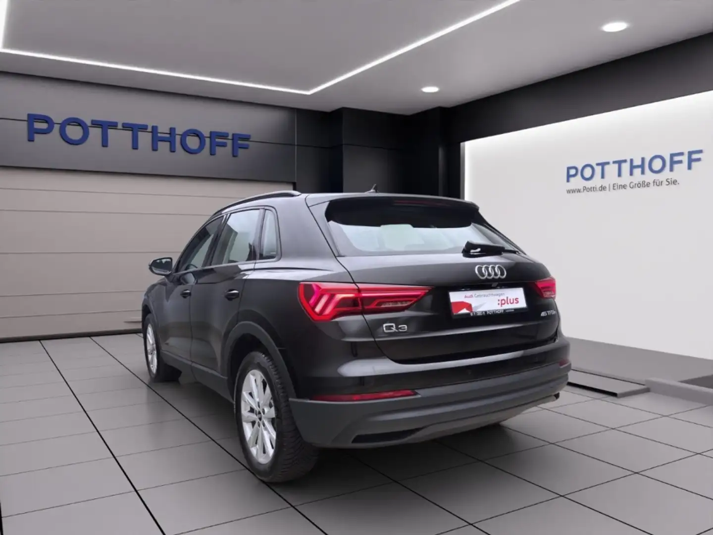 Audi Q3 45 TFSIe NAVI+ LED KAMERA GRA PDC Schwarz - 2