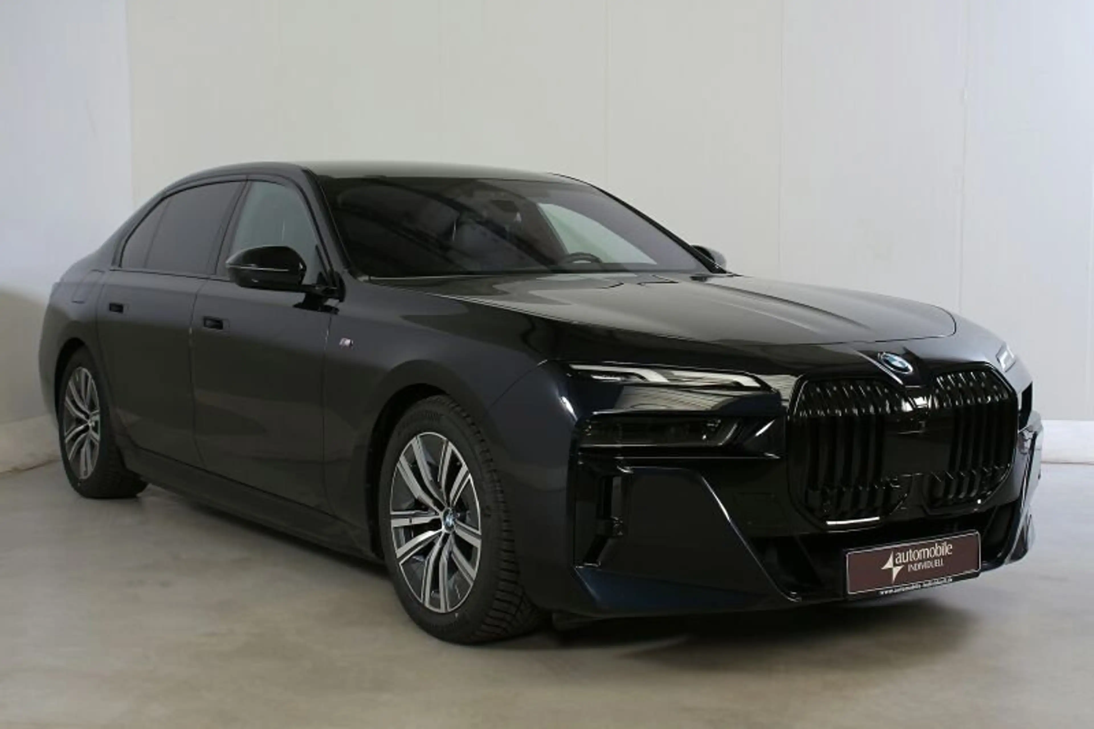 BMW i7 xDr.60 M Sport PRO Fondentertain AHK B&W vol — photo 3
