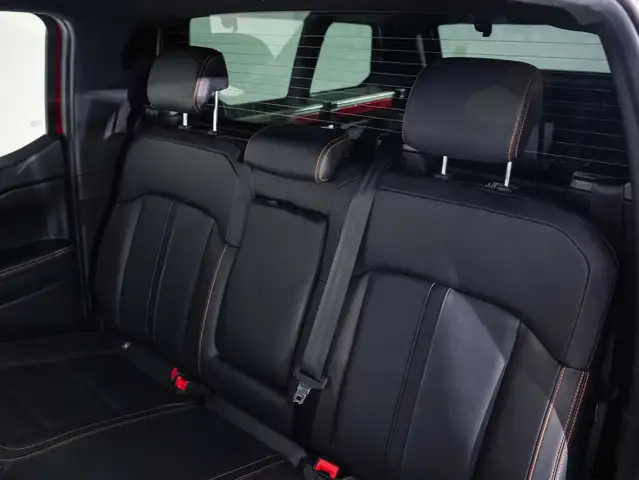 Ford Wildtrak DoKa mit Hardtop Ansicht 24