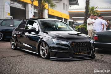 quattro | wenig km | Schiebedach | 3-Türer