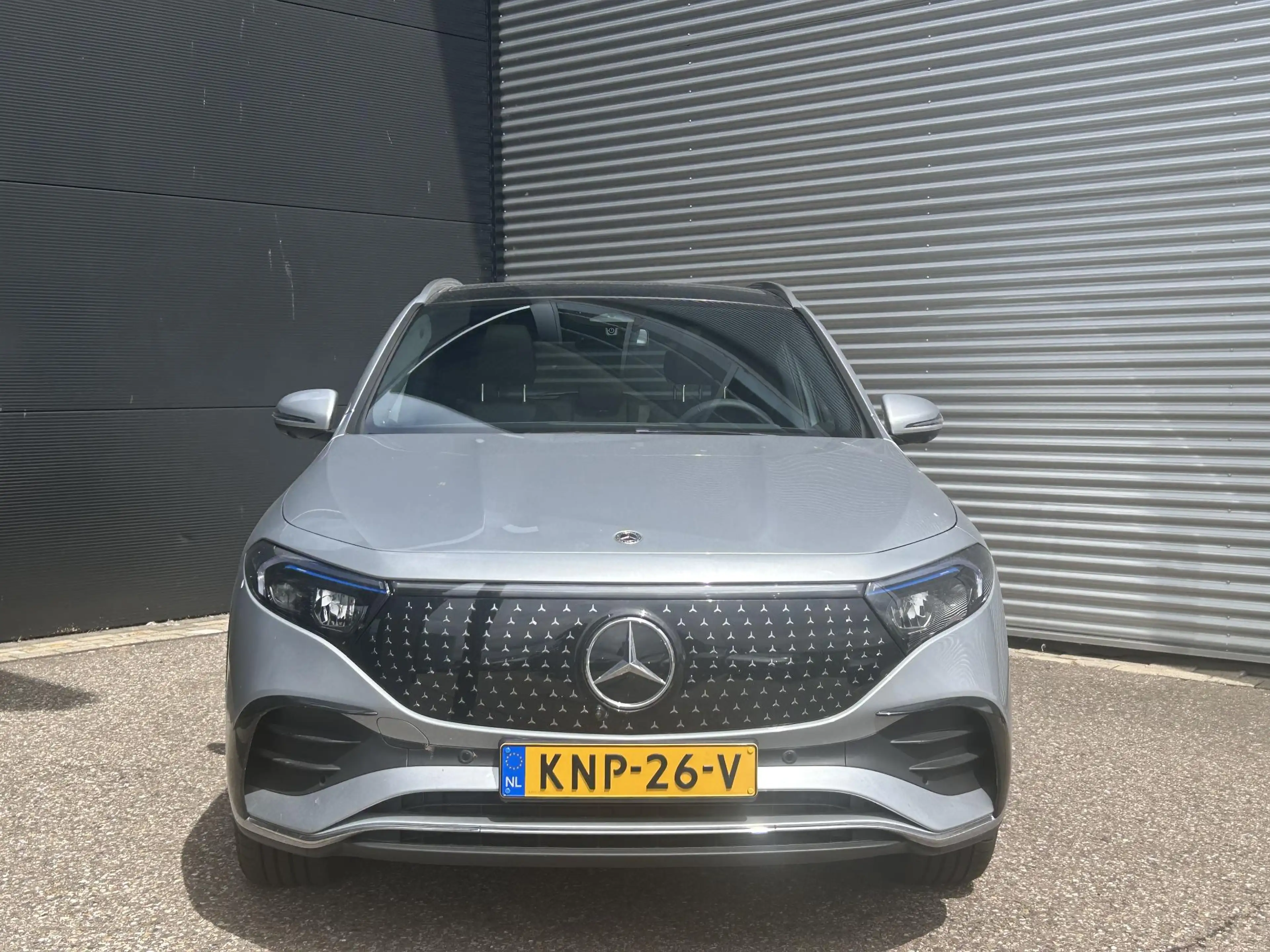 Mercedes-Benz EQA 250 250+ Business Solution AMG | Panoramadak | Elektri — photo 3