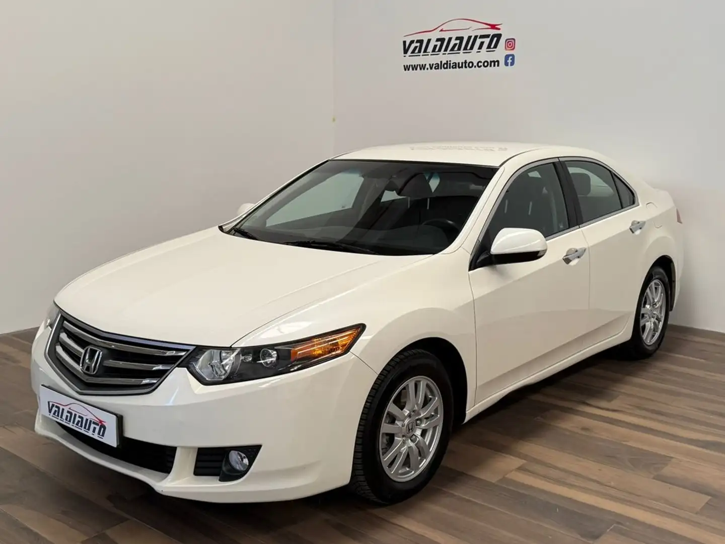 Honda Accord Tourer 2.0i-VTEC Elegance Blanc - 1