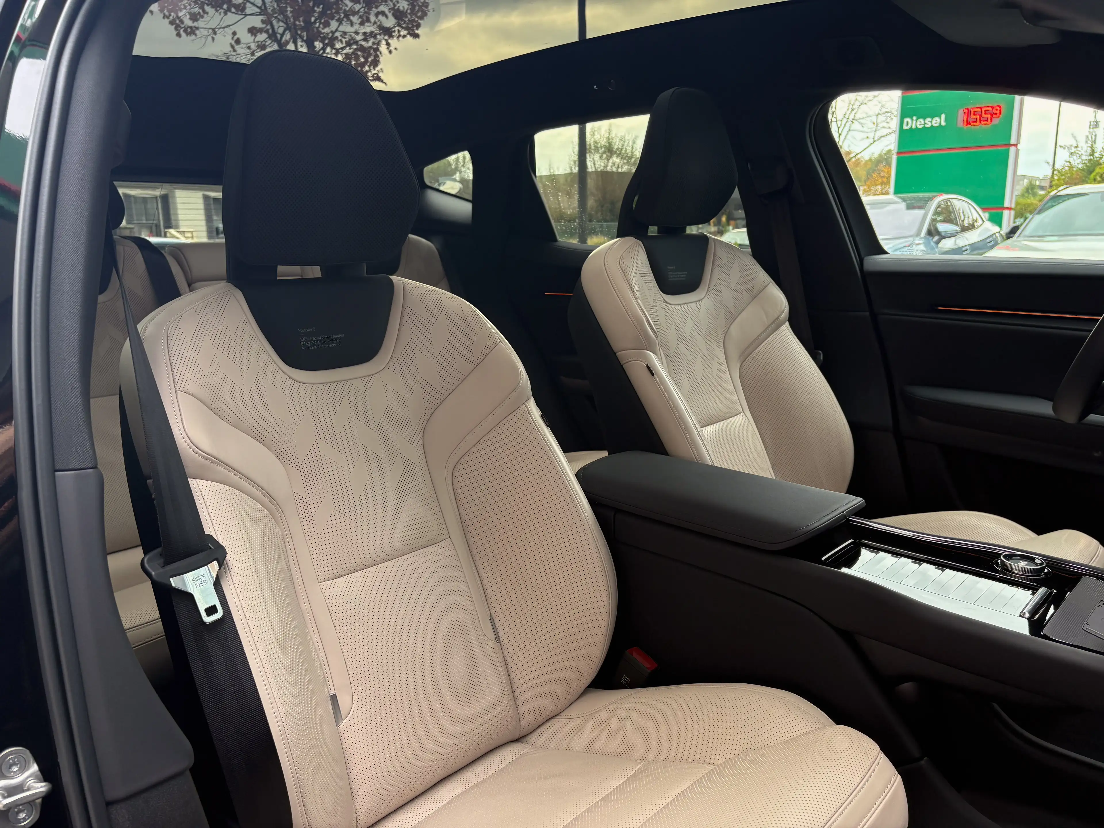Polestar 3 Long Range Dual Motor - Performance | Pilot | Plus — photo 10