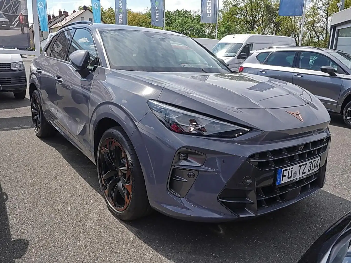 CUPRA Terramar Terramar VZ 2.0 TSI DSG 4D *HD MATRIX* Gris - 2