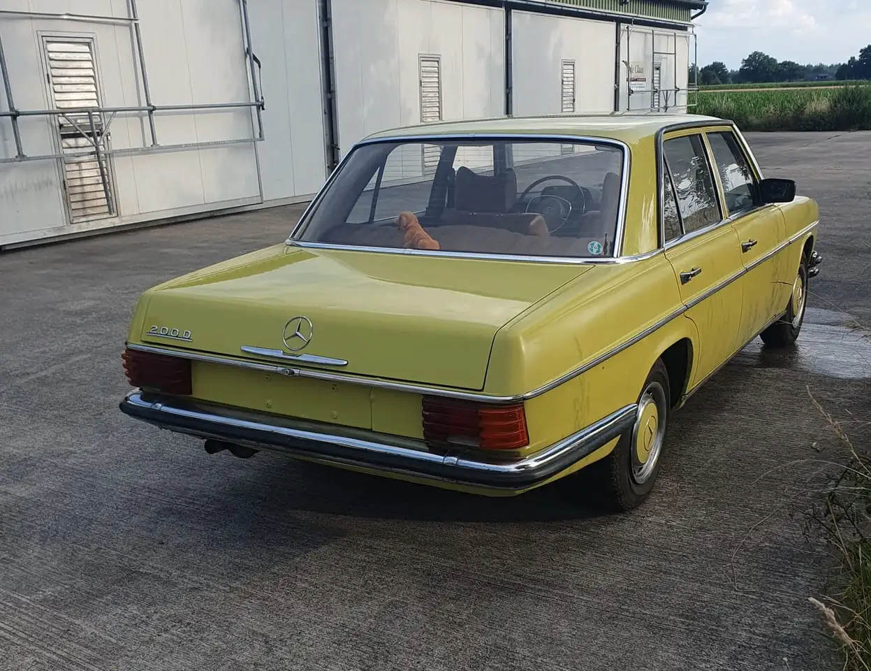 Mercedes-Benz 200, foto 3