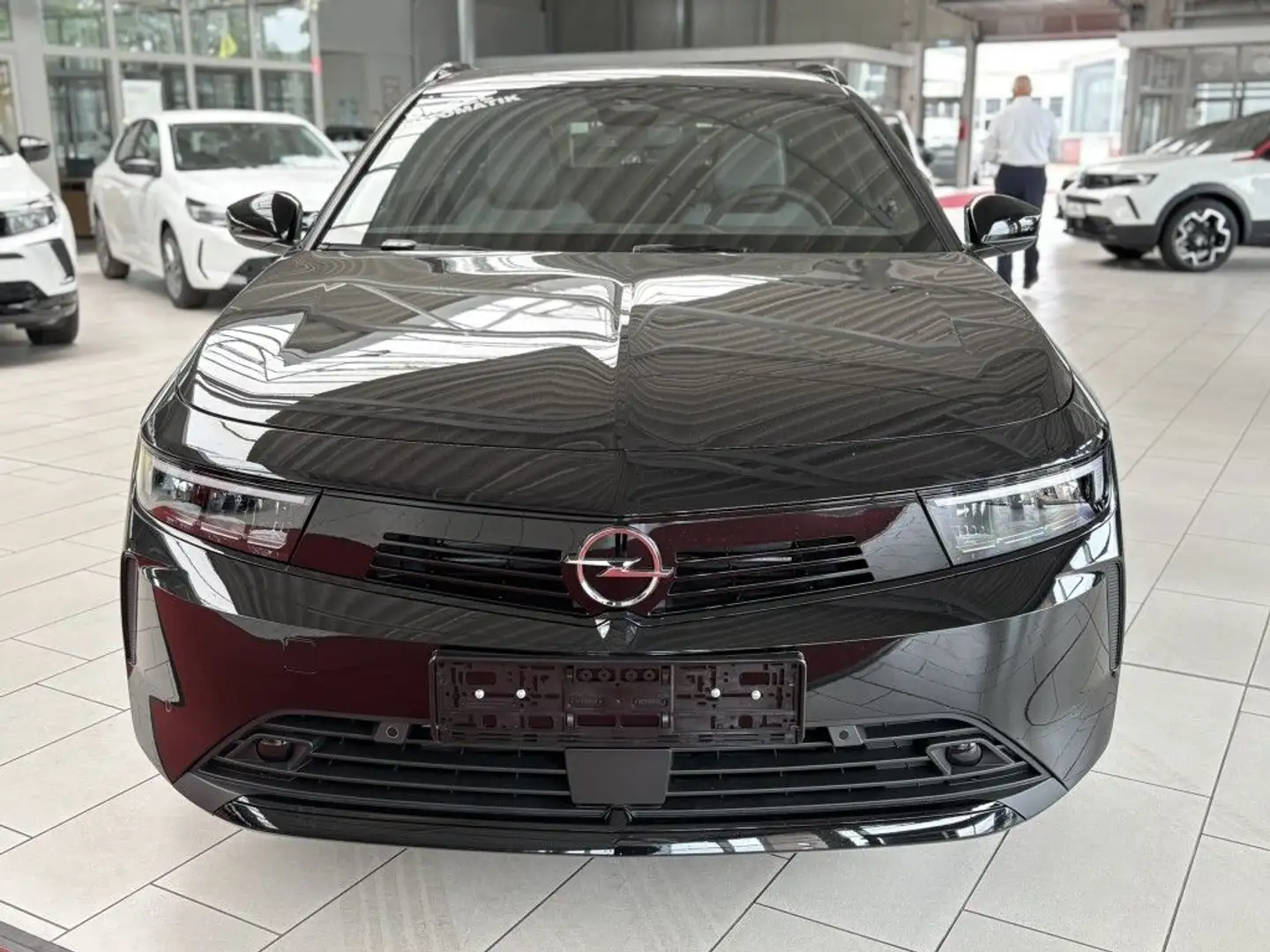 Opel Astra Sports Tourer 1.5 D Automatik Edition (L) Schwarz - 2