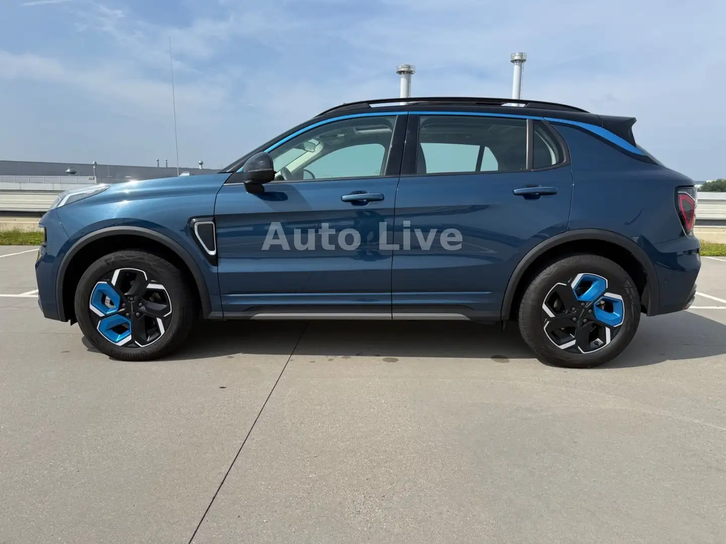 Другие 01 1.5 eHybrid*PHEV*PANO*VIRTUAL*NAVI*LED*KAMERA Синий - 2