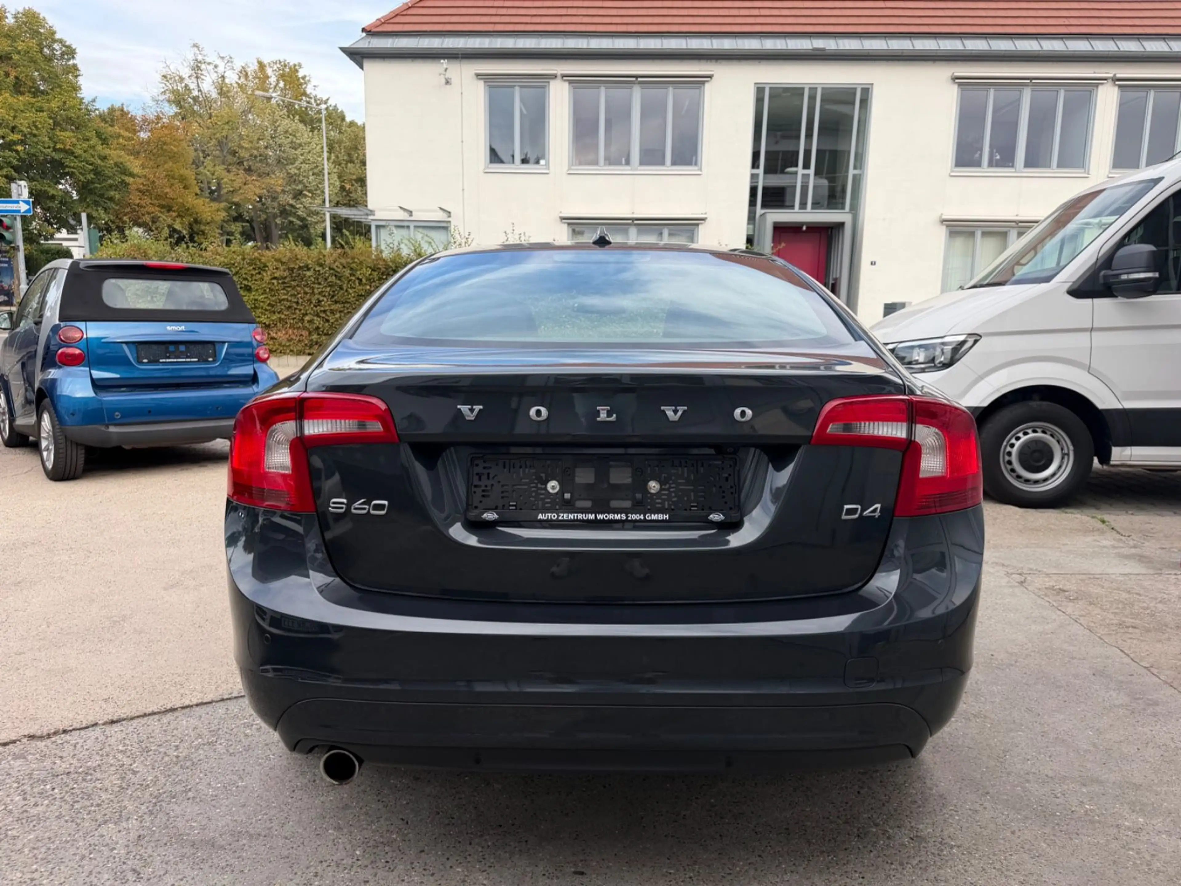 Volvo S60 D4 Lim. *Automatik*Navi*R.Kamera*Scheckheft* — photo 6
