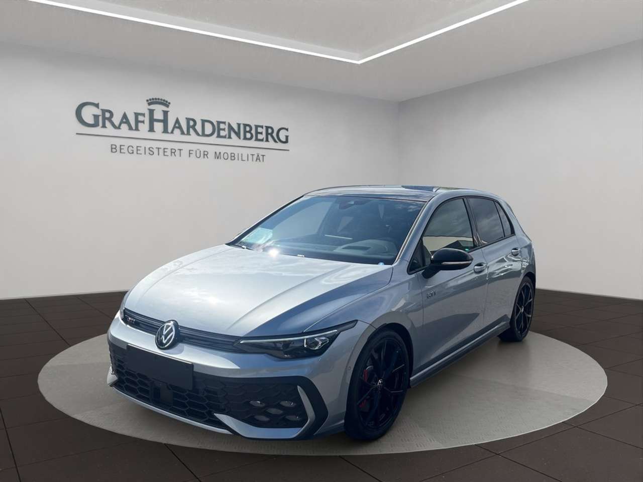 Volkswagen Golf GTI 2024