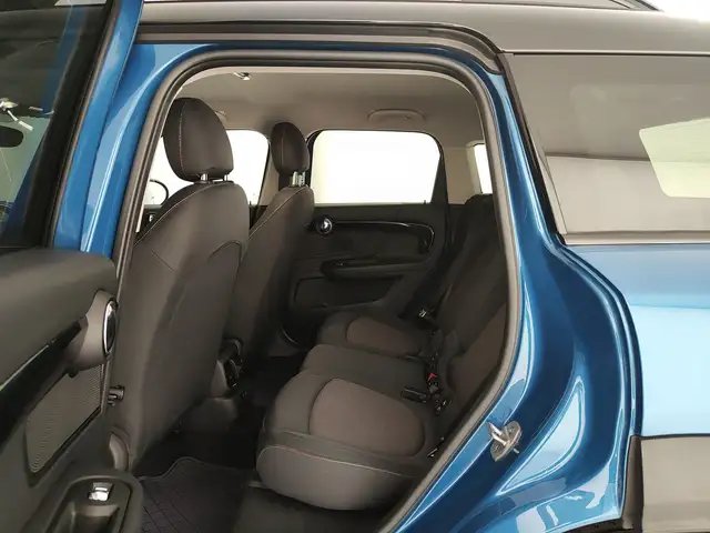 Mini Countryman view 14