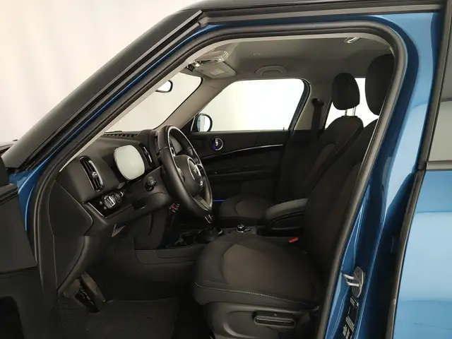 Mini Countryman view 13