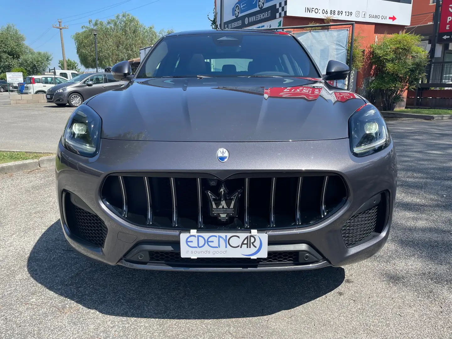 Maserati Grecale 2.0 mhev GT 300cv Tettino Sonus Faber Grigio - 2