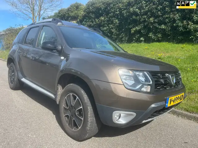 Dacia Duster 1.5 dCi 4x2 Série Limitée BlackShadow - Grijs kent