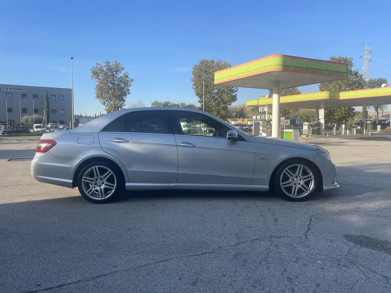 Mercedes-Benz E 250