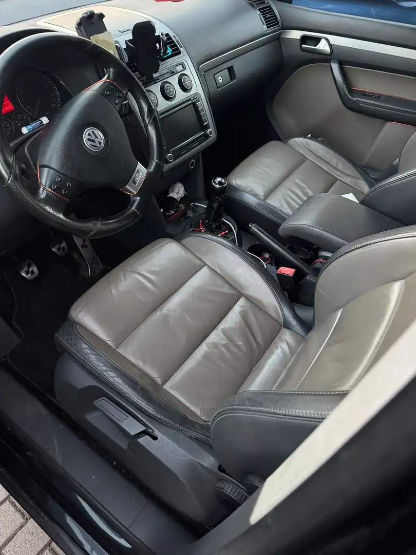 Volkswagen Touran Touran Diesel 2.0 TDI Highline Schwarz - 2